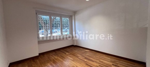3 rooms Office in Rome, Italy No. 261444 6