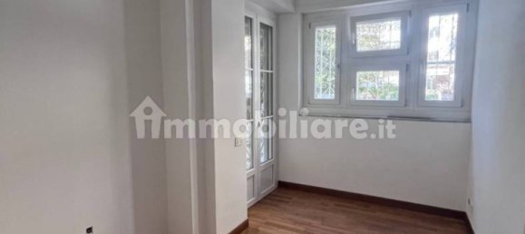 3 rooms Office in Rome, Italy No. 261444 17