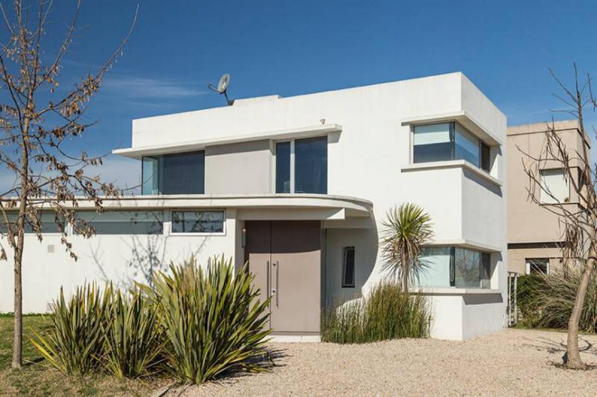 3 bedrooms House in Pilar, Argentina No. 91062