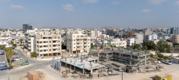 Apartamento de 3 dormitorios en Larnaca, Cyprus No. 3596 24