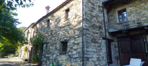 12 bedrooms Hotel in Serole, Italy No. 166918 3