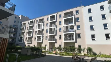 3 bedrooms Apartment in St. Polten, Austria No. 3947
