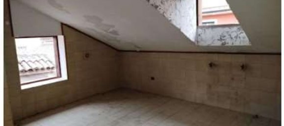 2غرفة شقة في Voghera, Italy رقم 95452 6