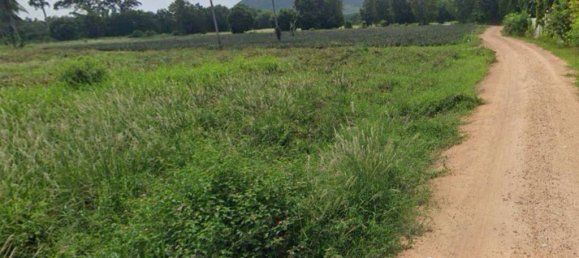 Commercial property in Cha-am, Thailand No. 19043 3