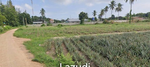 Commercial property in Cha-am, Thailand No. 19043 2