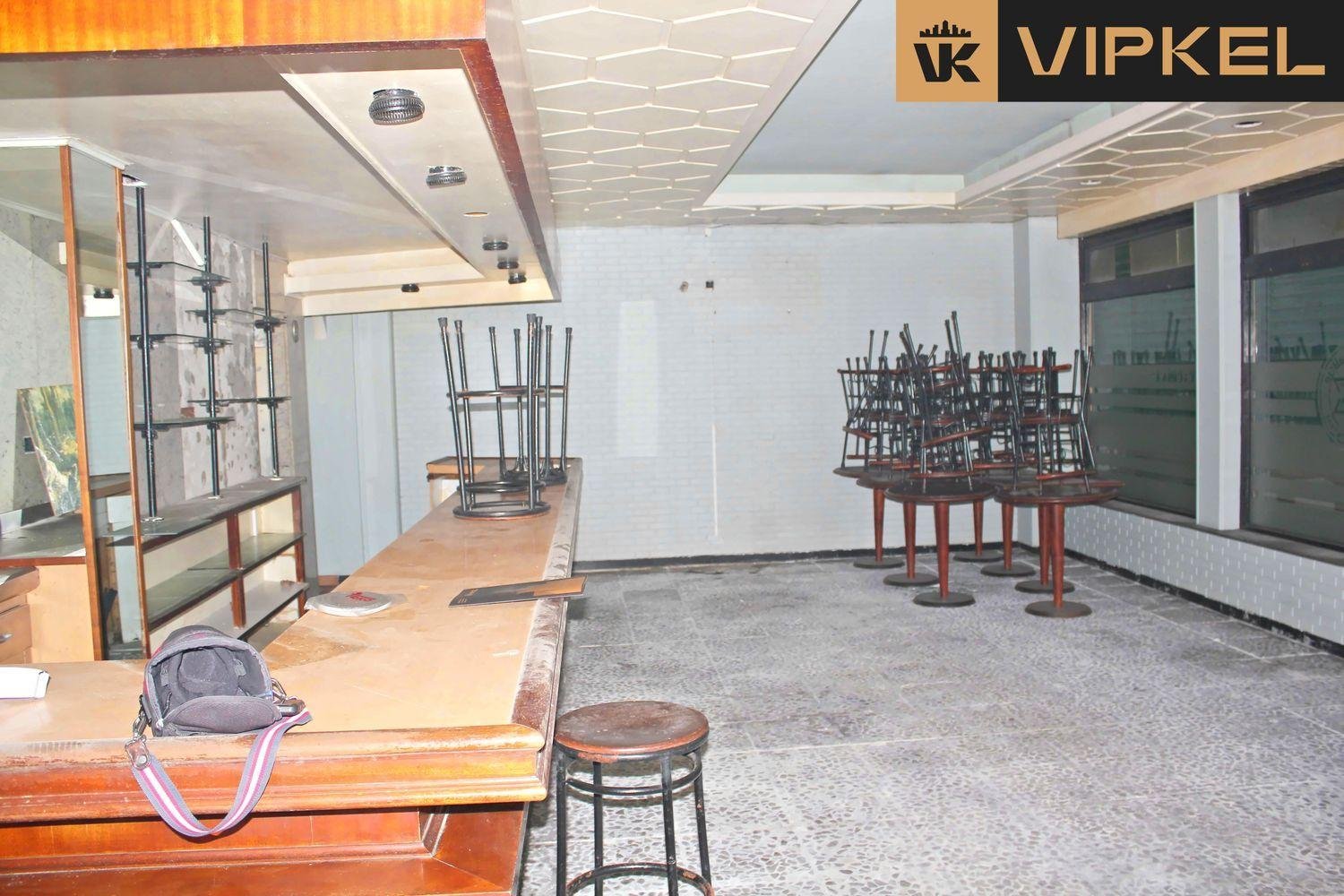 Propriété commerciale à Ferrol, Spain 74m² No. 55220