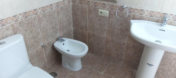 3 bedrooms House in Salamanca, Spain No. 61608 13