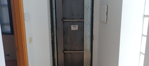 3 bedrooms House in Salamanca, Spain No. 61608 3