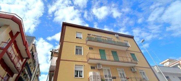 Apartamento de 3 divisões em Triggiano, Italy N.º 21273 2