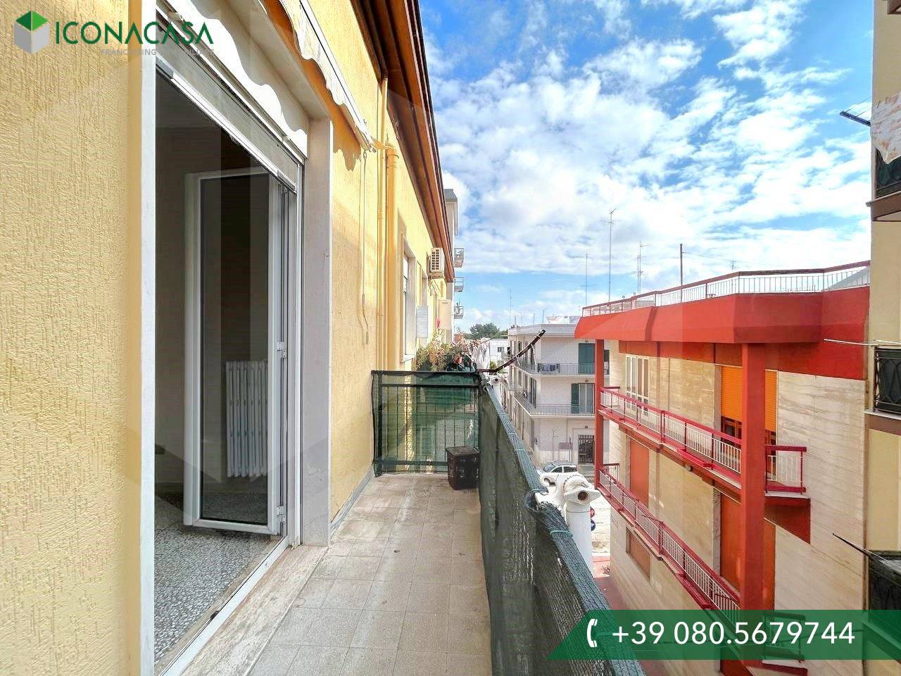 Apartamento de 3 divisões em Triggiano, Italy N.º 21273