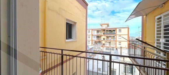 Apartamento de 3 divisões em Triggiano, Italy N.º 21273 10