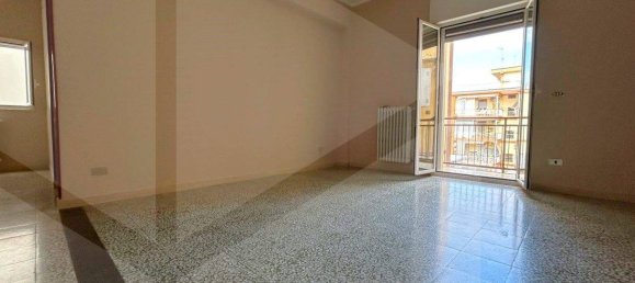Apartamento de 3 divisões em Triggiano, Italy N.º 21273 5