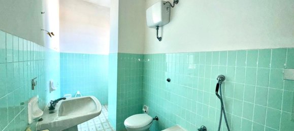 4 rooms Apartment in Ponsacco, Italy No. 23079 13