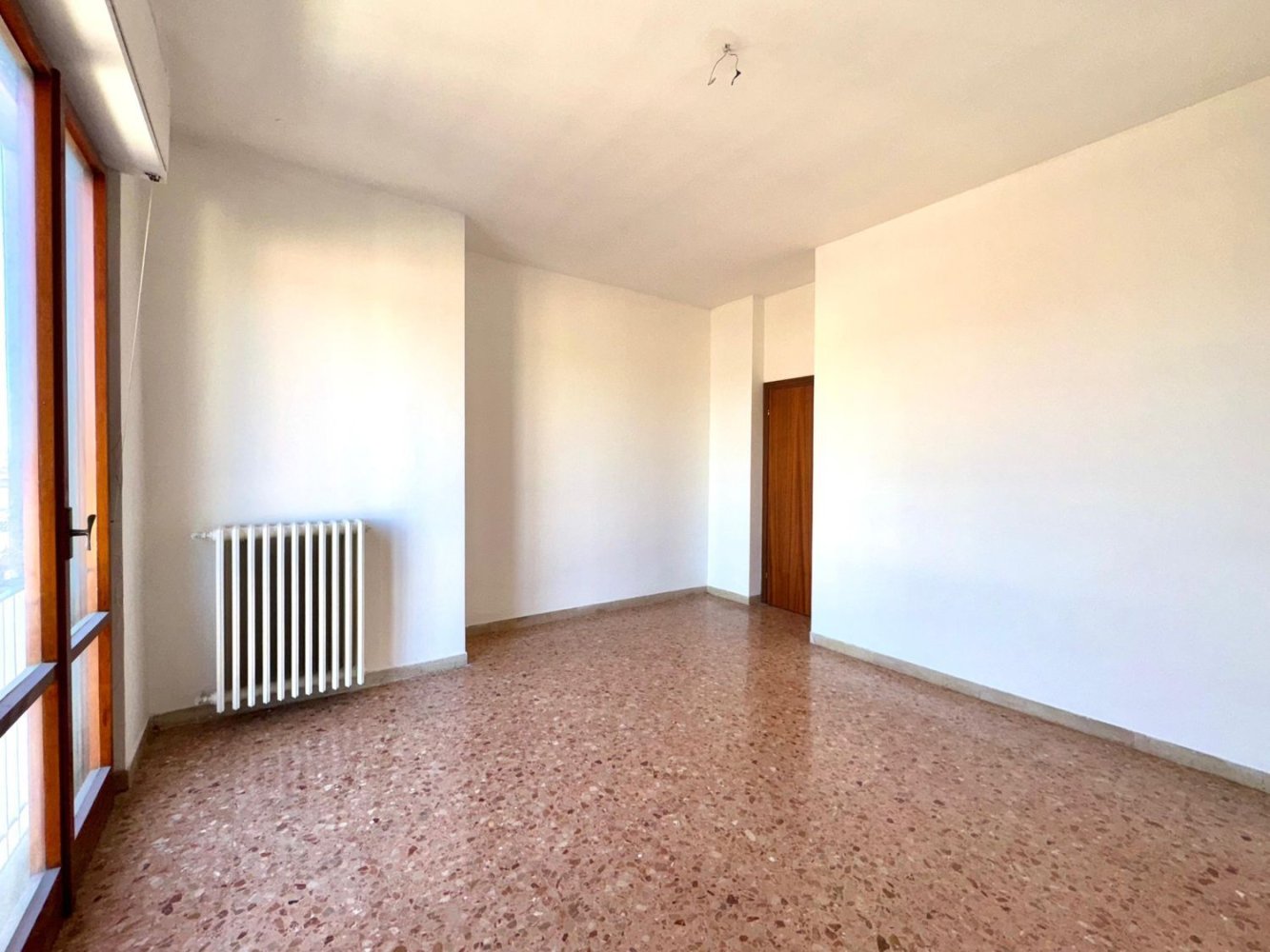4 rooms Apartment in Ponsacco, Italy No. 23079