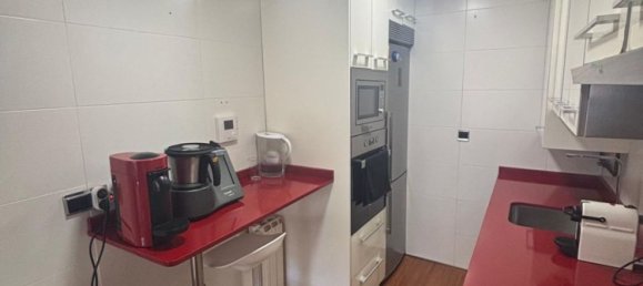 2 bedrooms Apartment in Gijon, Spain No. 190149 4