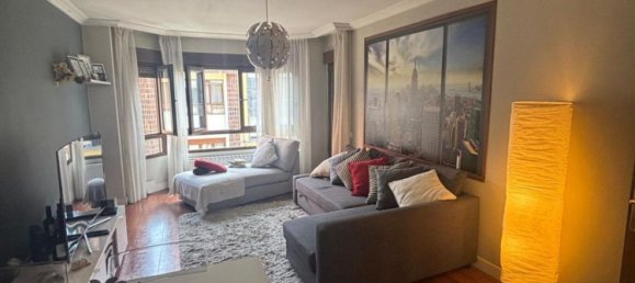 2 bedrooms Apartment in Gijon, Spain No. 190149 5