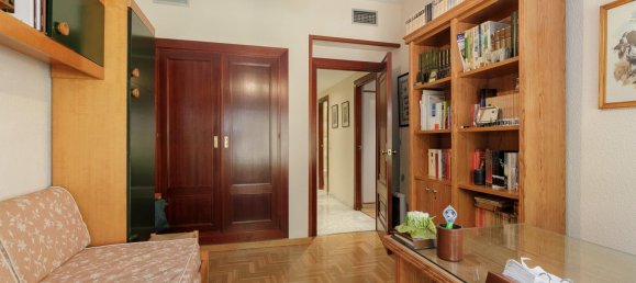 5 غرف نوم شقة في Granada, Spain رقم 148986 17