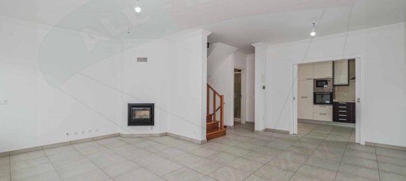 Дом с 3 спальнями в Эрисейра, Португалия № 148569 16