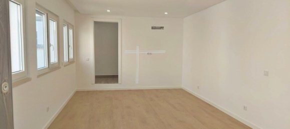 5 غرف نوم منزل في Costa da Caparica, Portugal رقم 99934 14