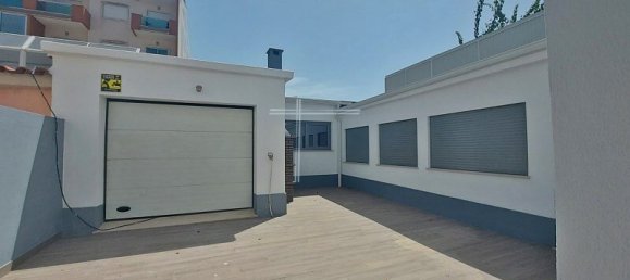 5 غرف نوم منزل في Costa da Caparica, Portugal رقم 99934 35