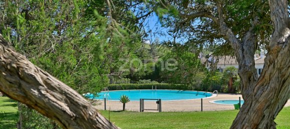 4 Schlafzimmer Villa in Cascais, Portugal, Nr. 121091 36