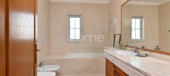 4 Schlafzimmer Villa in Cascais, Portugal, Nr. 121091 6