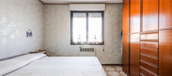 2 bedrooms Apartment in Bologna, Italy No. 316245 12