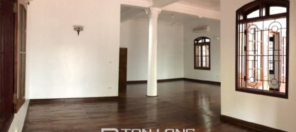 4 bedrooms House in Tay Ho, Vietnam No. 1408 2