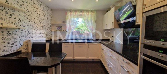 5-Zimmer Stadthaus in Schaumburg, Germany, Nr. 268365 8