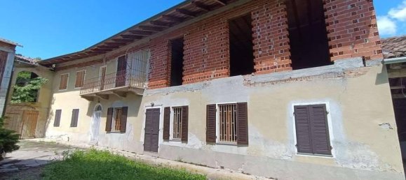 5 rooms House in Villamiroglio, Italy No. 158100 3