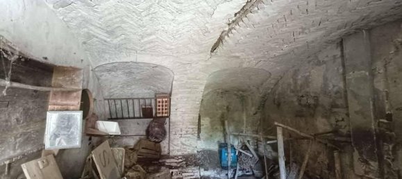 5 rooms House in Villamiroglio, Italy No. 158100 20