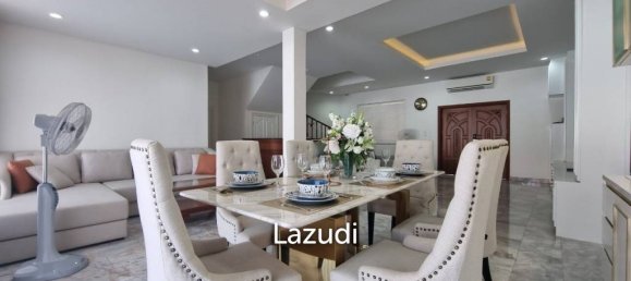 4 bedrooms Villa in Pattaya, Thailand No. 14205 3