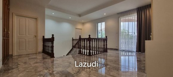 4 bedrooms Villa in Pattaya, Thailand No. 14205 9