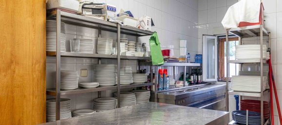 Gewerbliche Immobilie in Moralzarzal, Spain 607m², Nr. 78499 33