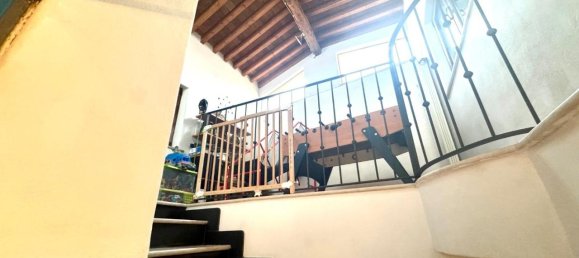 5 rooms House in Massa, Italy No. 81875 19