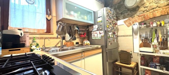 5 rooms House in Massa, Italy No. 81875 7