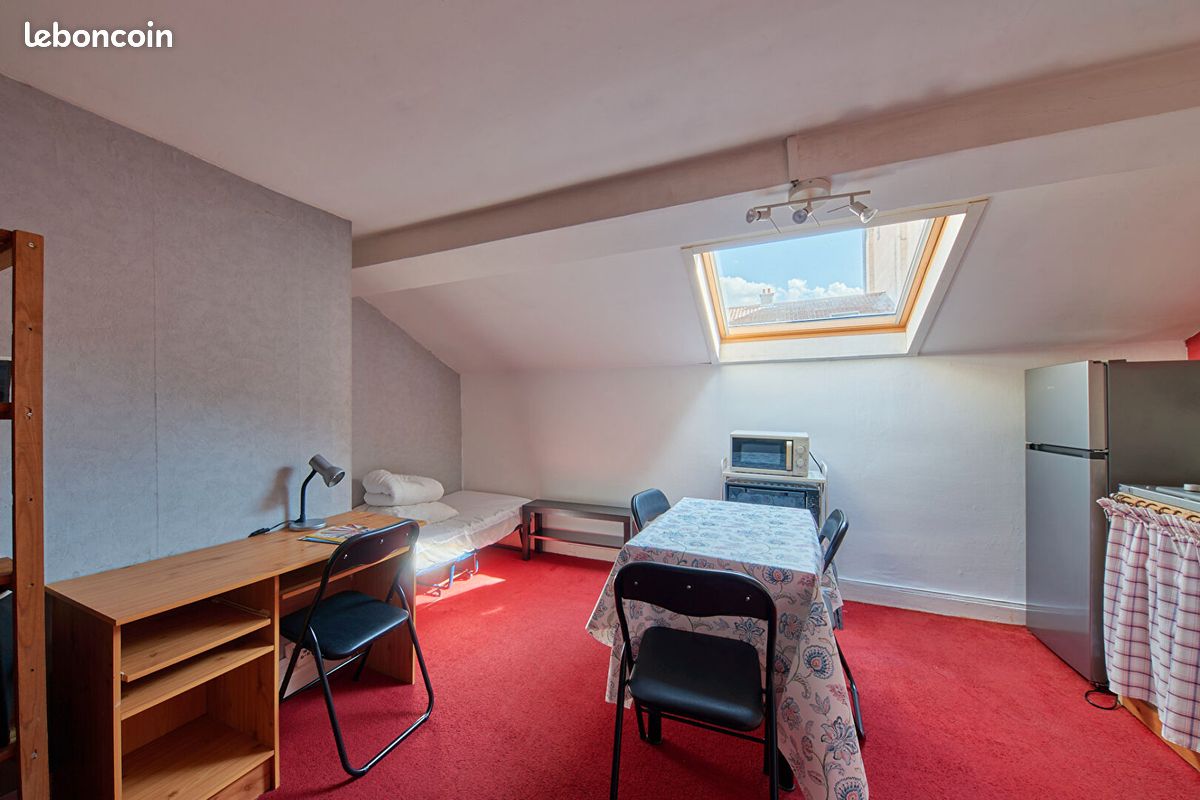 Apartamento de 1 dormitorio en Lyon, France No. 341163