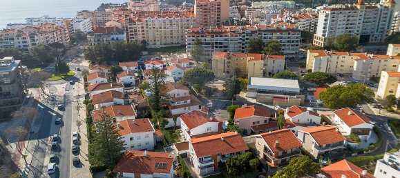 3 bedrooms House in Cascais, Portugal No. 53066 2