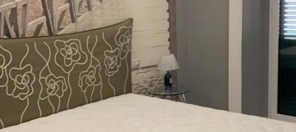 6 rooms Apartment in Naples, Italy No. 137254 3