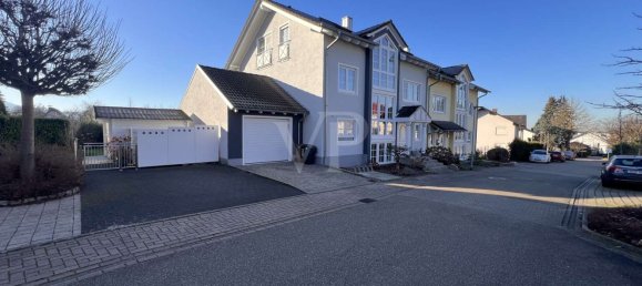 5 bedrooms Townhouse in Rastatt, Germany No. 59107 4