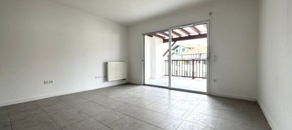 Apartamento de 1 dormitorio en Urrugne, France No. 305509 2