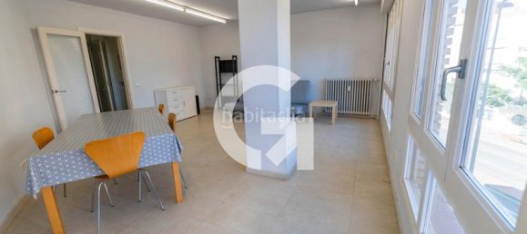 3 bedrooms Apartment in Lleida, Spain No. 169309 4