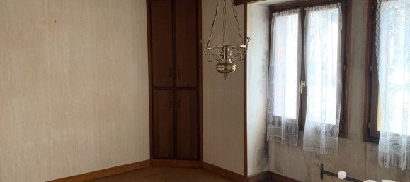 3 chambres Maison de ville à Ravières, France No. 203760 2