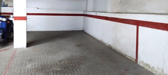Garage in Salamanca, Spain, Nr. 68882 2