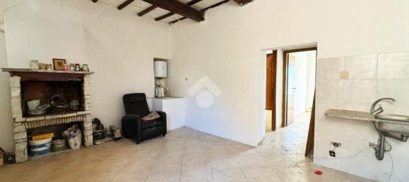 3 bedrooms Apartment in Vetralla, Italy No. 379675 4