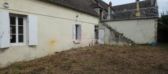 3 chambres Châteaux à Meillant, France No. 256035 5