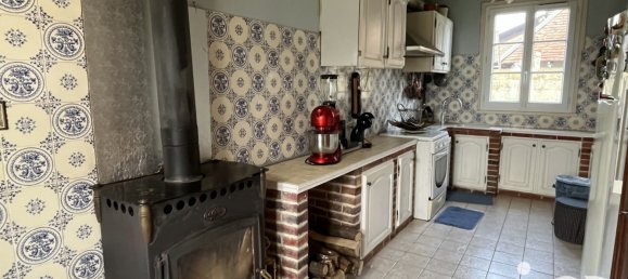 4 bedrooms House in Le Mont-Saint-Adrien, France No. 211418 7