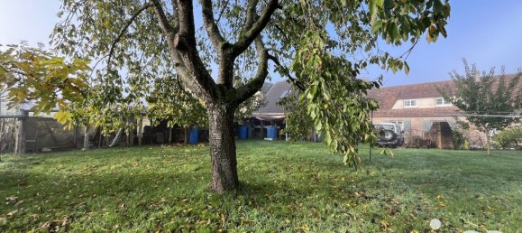 4 bedrooms House in Le Mont-Saint-Adrien, France No. 211418 3