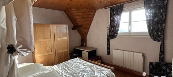 4 bedrooms House in Le Mont-Saint-Adrien, France No. 211418 9