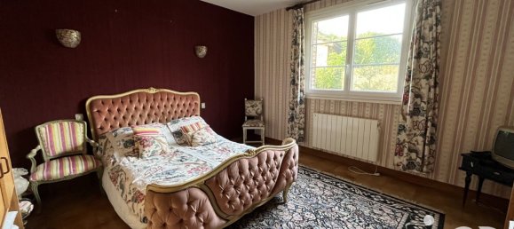 4 bedrooms House in Le Mont-Saint-Adrien, France No. 211418 8